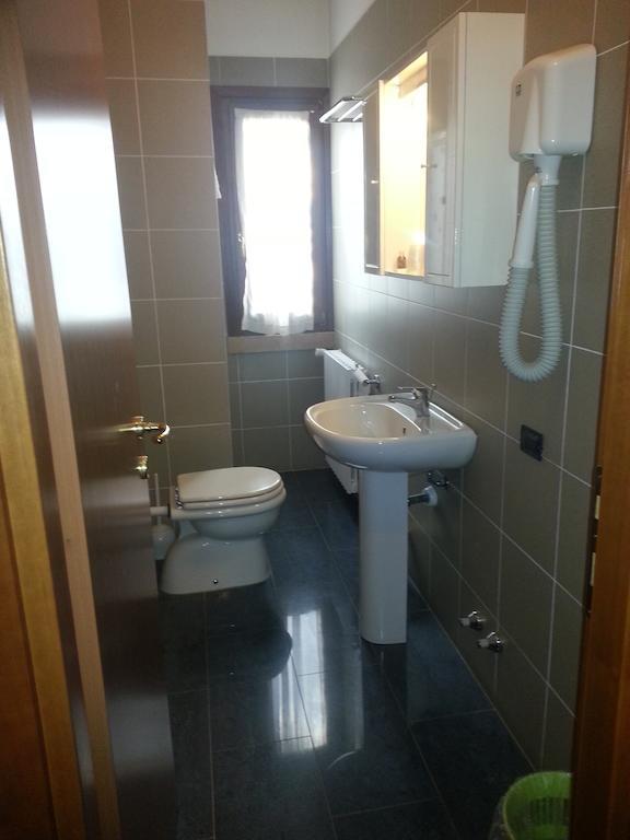 Agriturismo Corte Trincerone Mantua Pokój zdjęcie