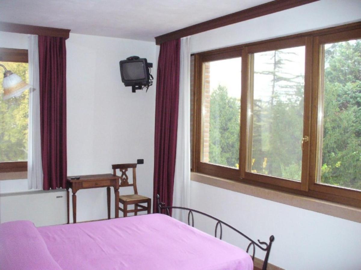 Agriturismo Corte Trincerone Mantua Pokój zdjęcie
